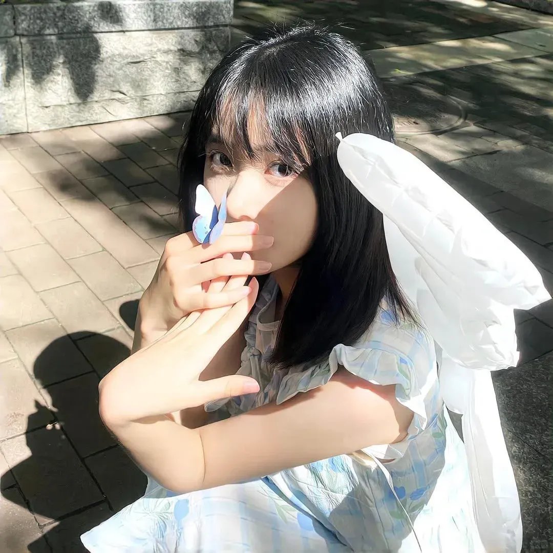 黑玫瑰公寓